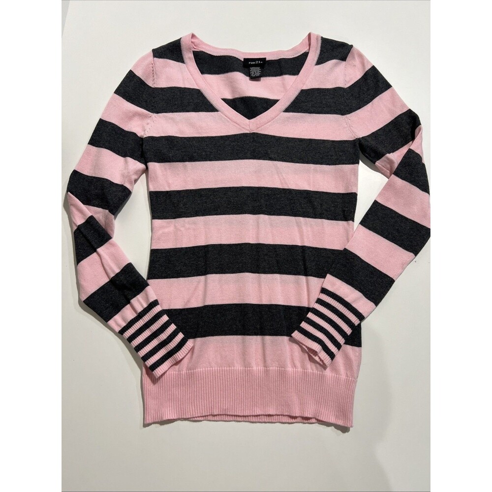 Rue 21 Y2K 2000s Stripe V Neck Gray Pink Sweater Top Womens Medium VTG Retro